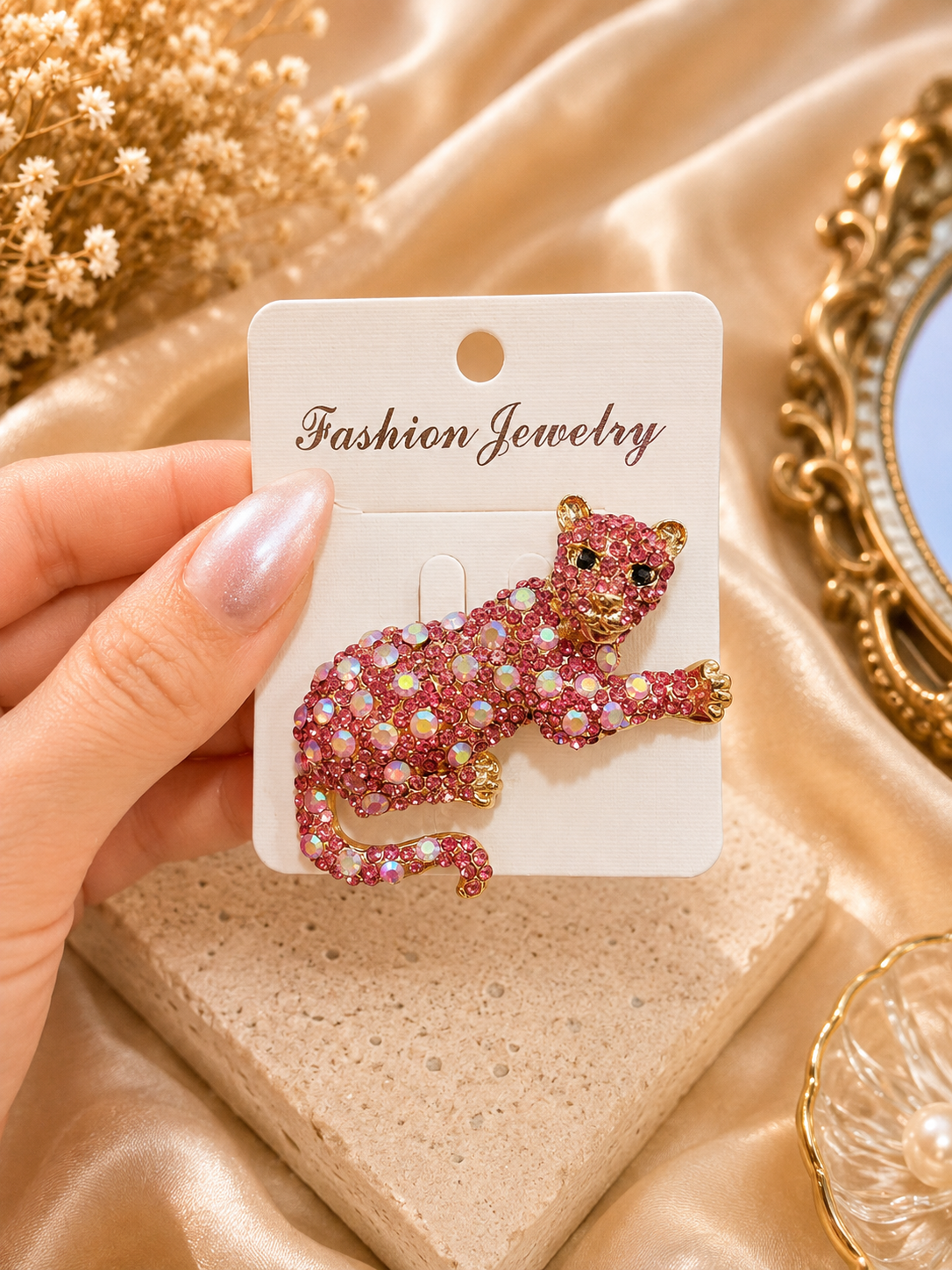 Rhinestone Sea-Inspired Brooch Collection – 4 Styles