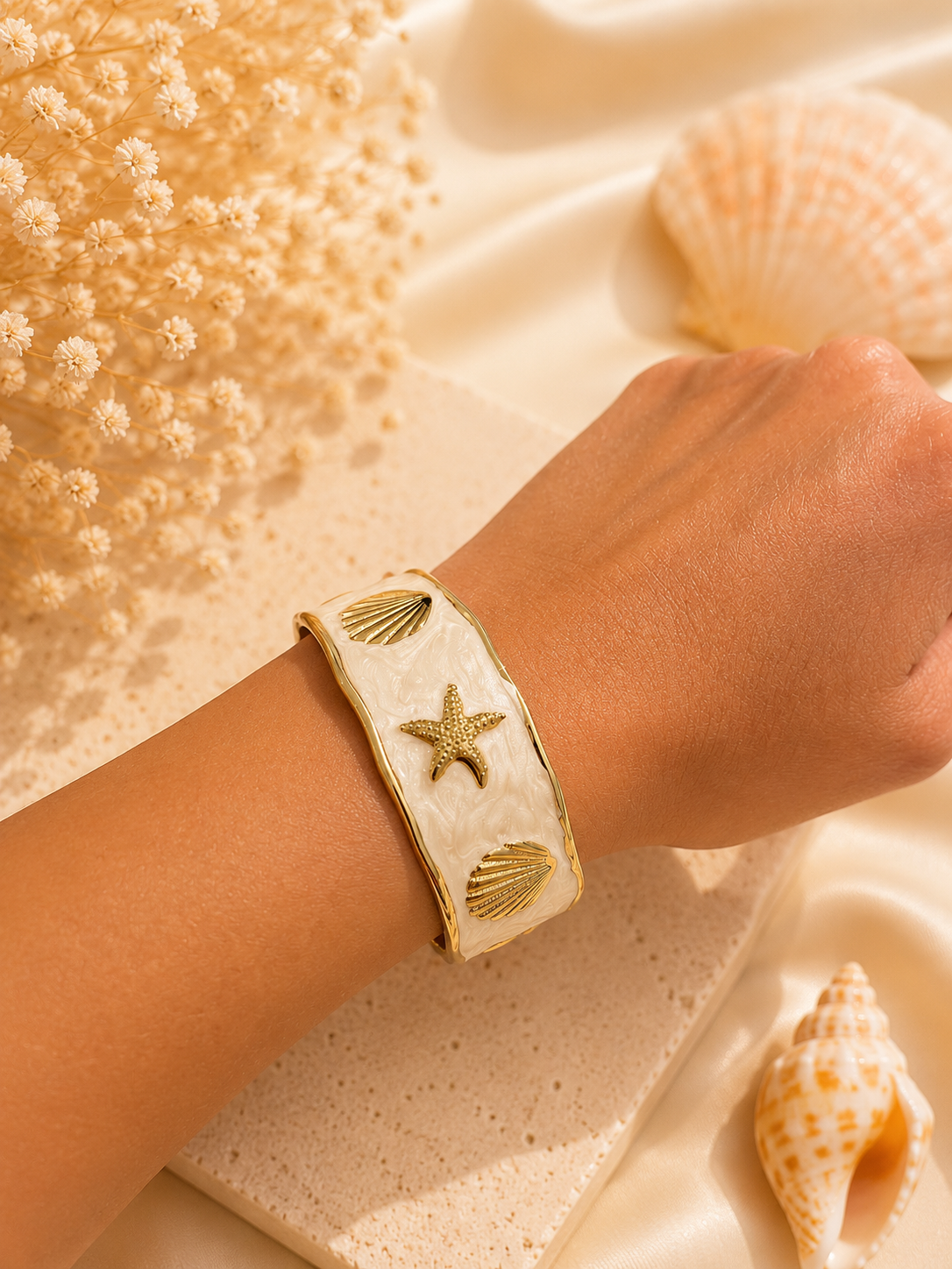 Stainless Steel Coastal Seashell & Starfish Cuff Bracelet – White Enamel Open Bangle