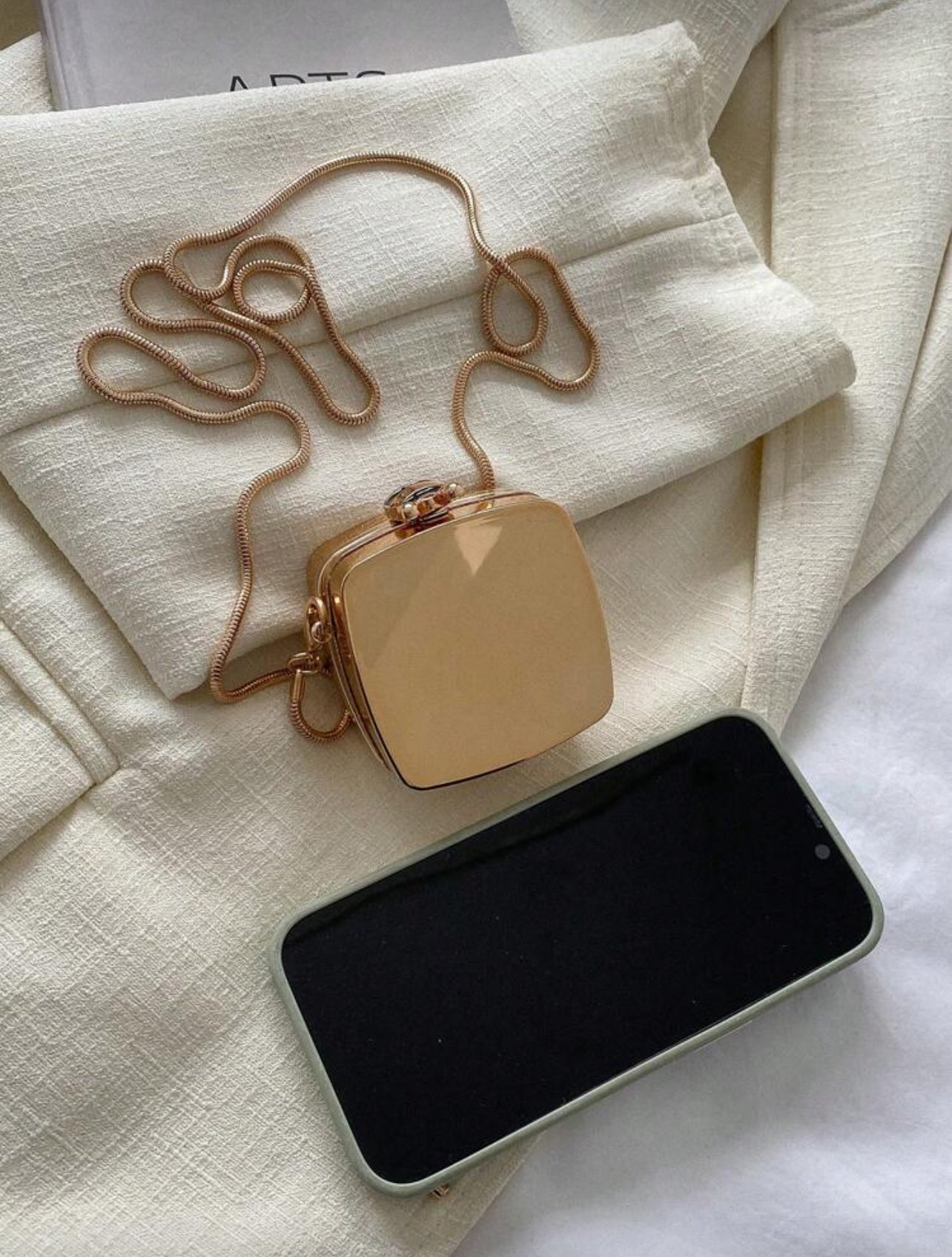 Mini Crossbody Bag For Women, New Unique Design Metal Feeling Chain Strap Shoulder Bag, Small Heart-Shaped Pouch