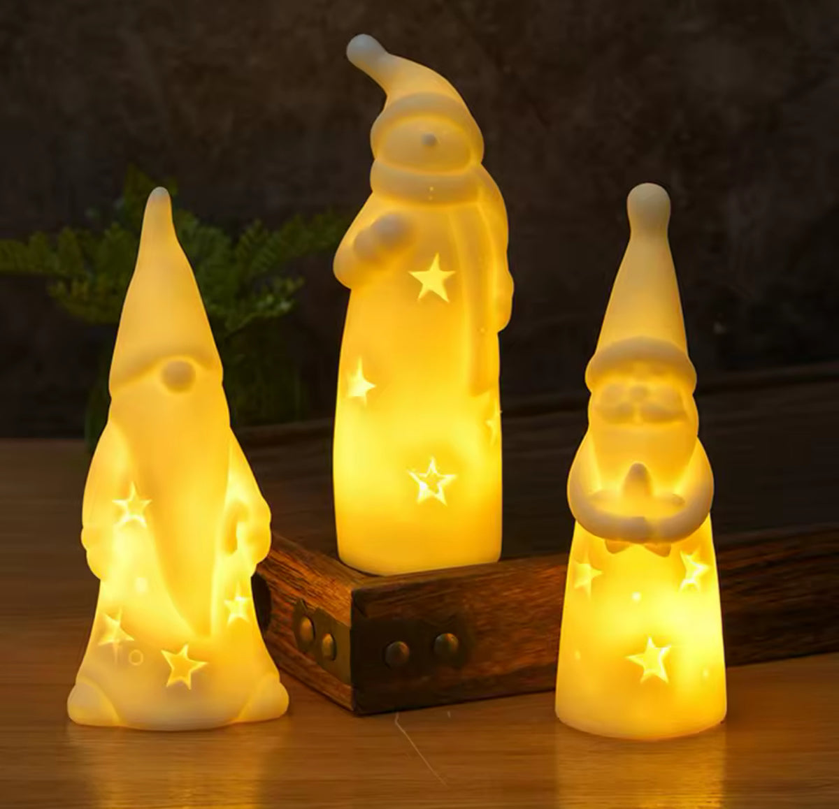 1Pc Modern Led Christmas Light Festive Led Christmas Light Santa Claus Snowman Gnome Night Light Table Decor Flameless for Bedroom
