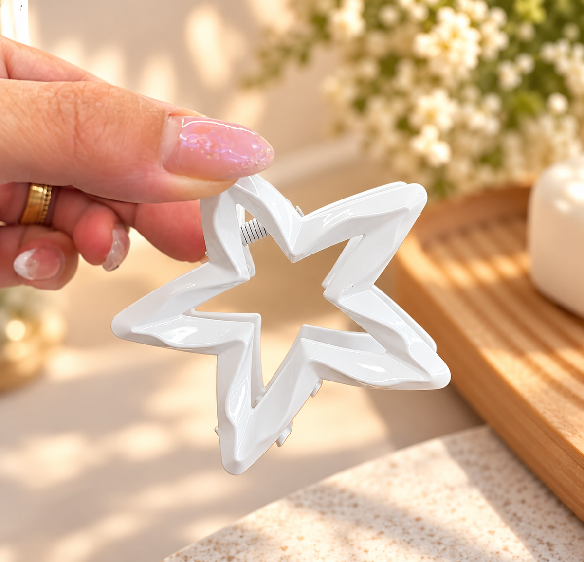 White Star Hair Claw Clip