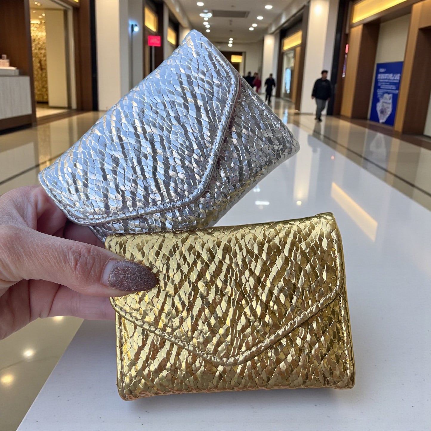 Metallic Snakeskin Mini Wallet – Compact Envelope Style Purse (Gold & Silver)