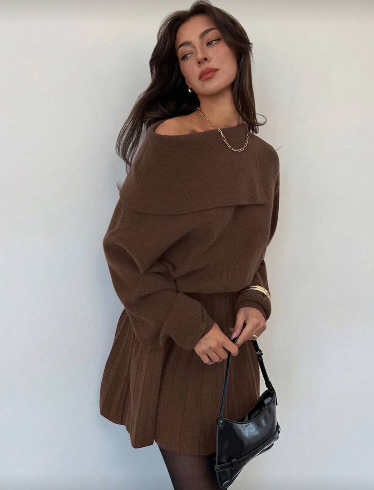Aloruh Autumn Women's Wine Red Woolen Dress Waist Pleated A-Line Slim Knitted Dress Long Sleeves One Shoulder Oblique Shoulder Sweater Dress Winter Women's Clothing - M,L
