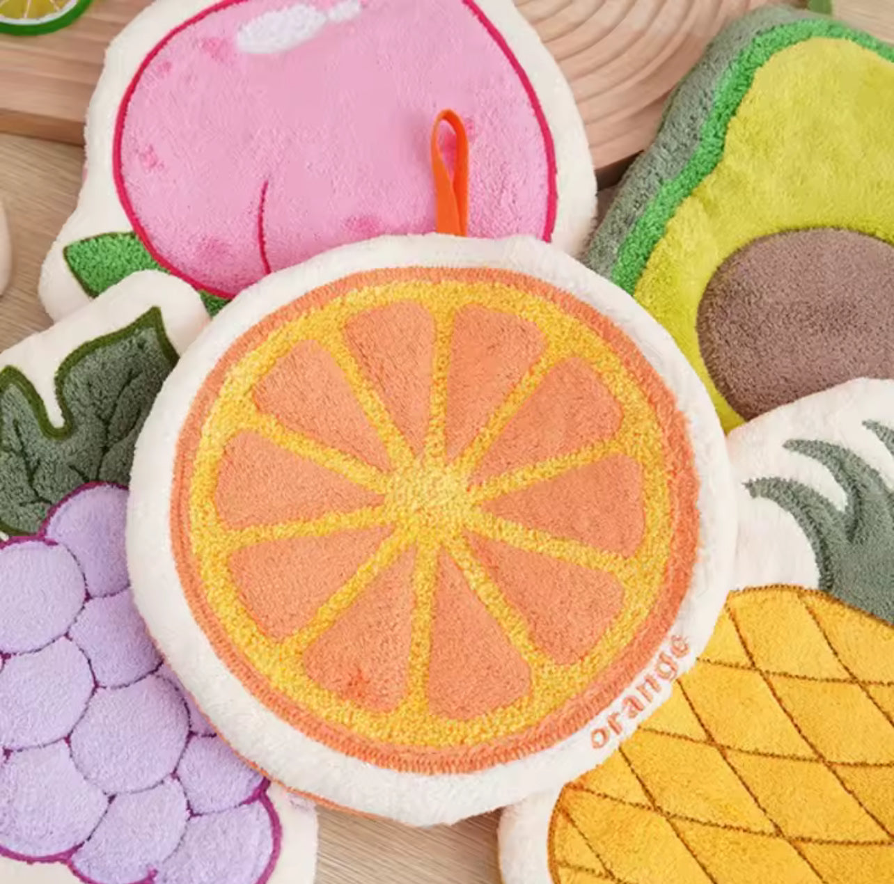 4Pcs Coral Velvet Hanging Fruit Hand Towel Simplicity Household Creative Cartoon Fruit Towel Not Drop Hair Soft Thick Absorbent Towel