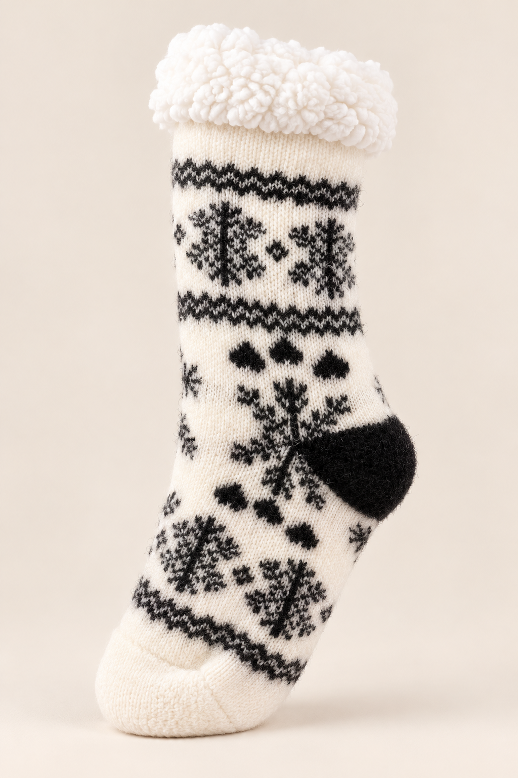 Women’s Cozy Fleece-Lined Christmas Winter Socks – Snowflake & Heart Pattern