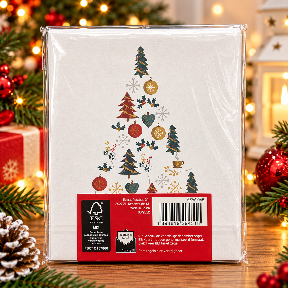Christmas Greeting Cards with Envelopes – Festive Holiday Design, 8 Pieces