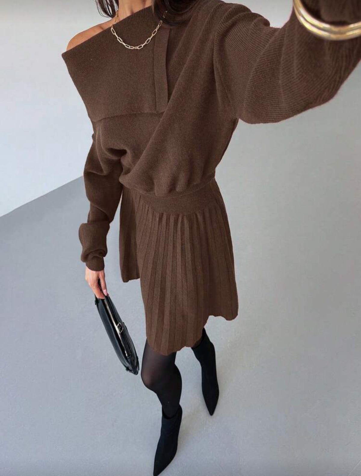 Aloruh Autumn Women's Wine Red Woolen Dress Waist Pleated A-Line Slim Knitted Dress Long Sleeves One Shoulder Oblique Shoulder Sweater Dress Winter Women's Clothing - M,L