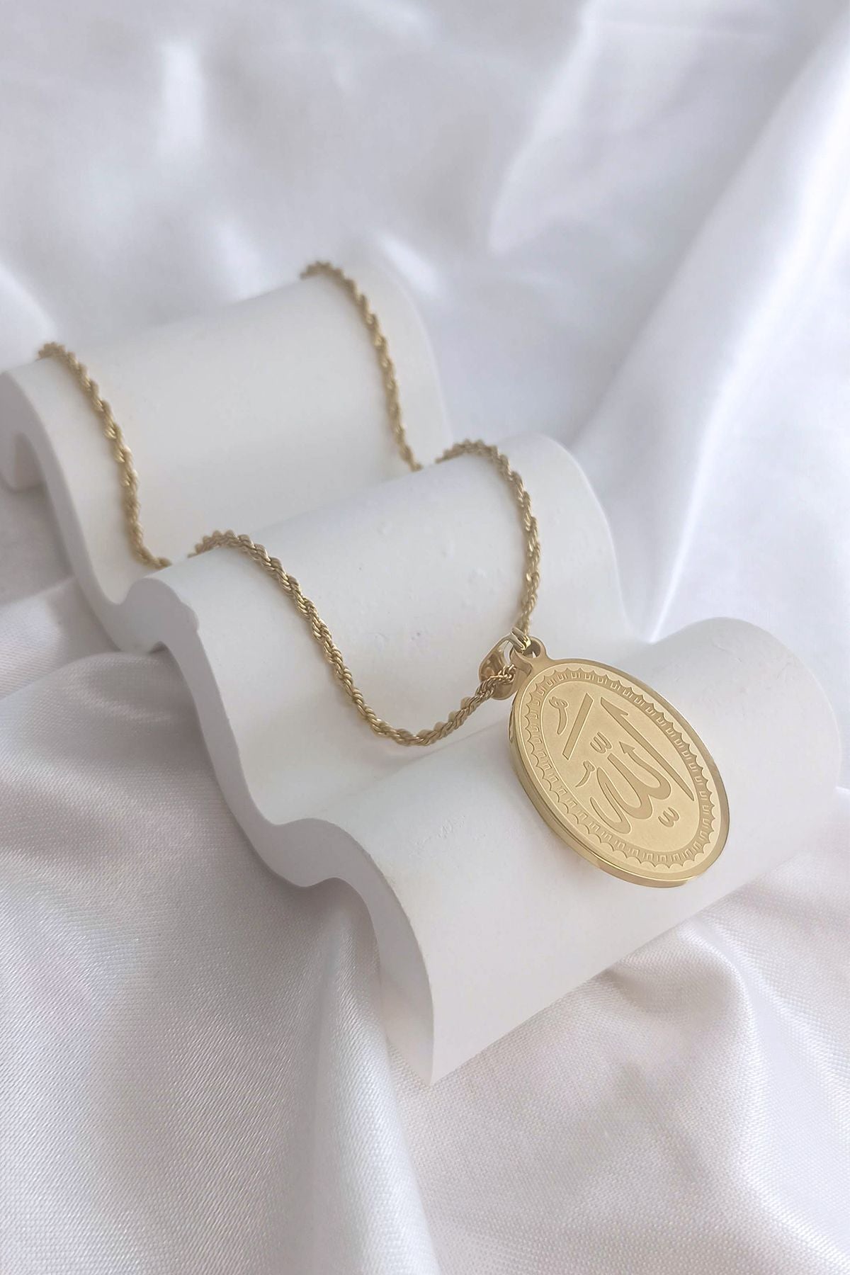 Islamic Jewelry for Women Men Muslim Pendant Gold Allah Arabic Necklaces Ayatul Kursi Necklace Islam Eid Ramadan gift