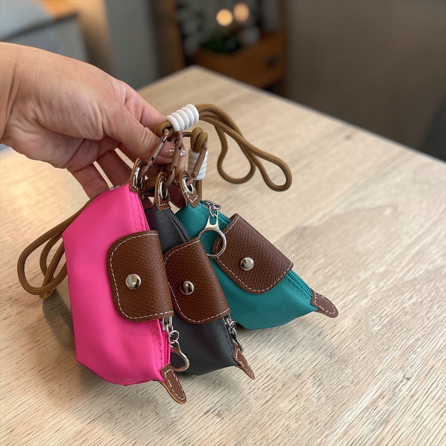 Lightweight Mini Long champ Ins Style PU Leather/Nylon Dumpling Bun Bag New Innovative Small Money Lipstick Earphone Storage
Bag