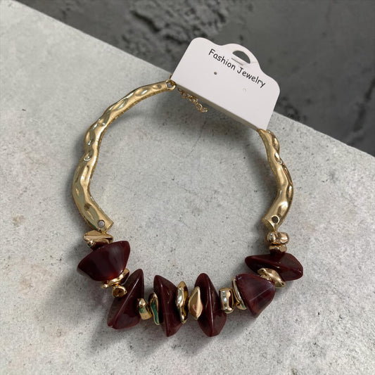 Chunky Stone Necklace with Gold Accents – Statement Collar