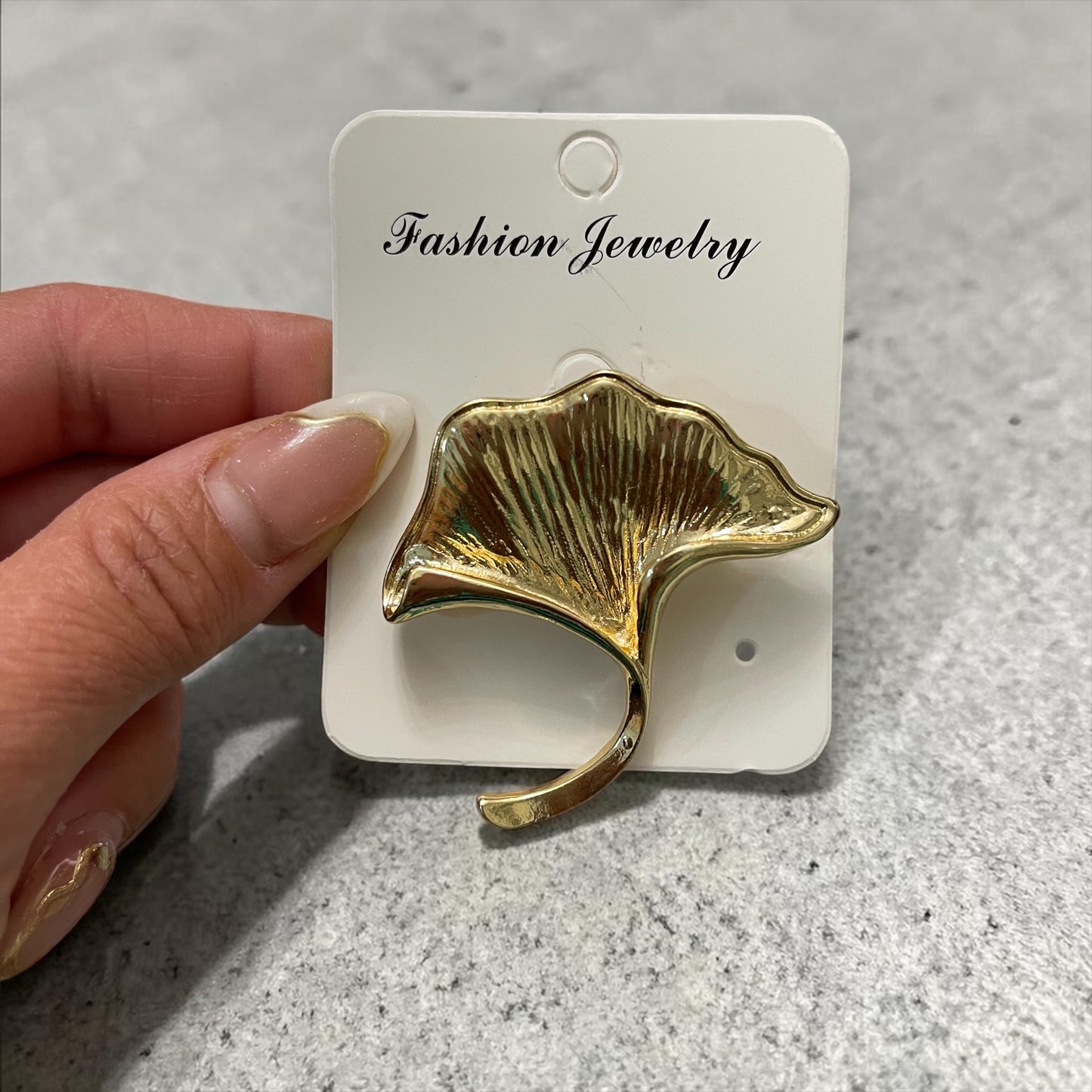 1Pc Elegant Gold Brooch Pins – Floral & Butterfly Design | Sold Individually