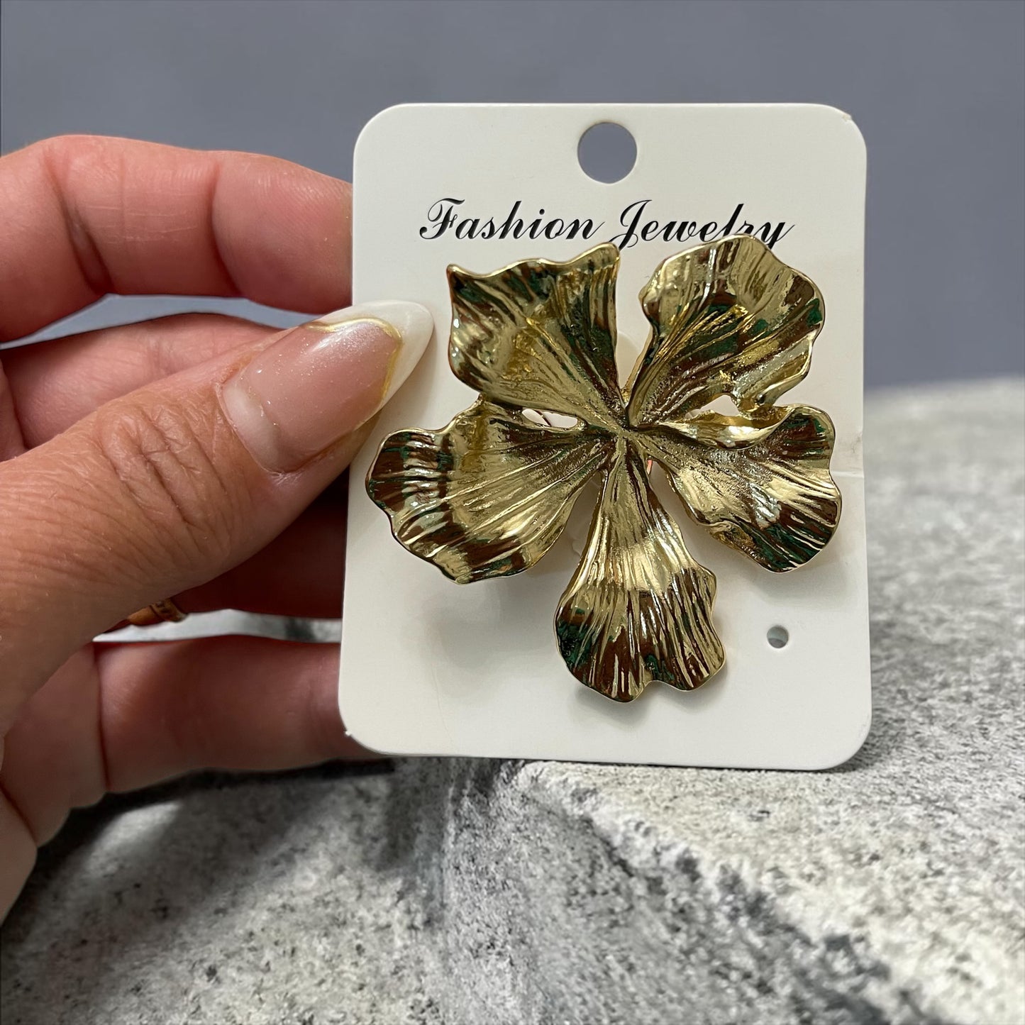 1Pc Elegant Gold Brooch Pins – Floral & Butterfly Design | Sold Individually