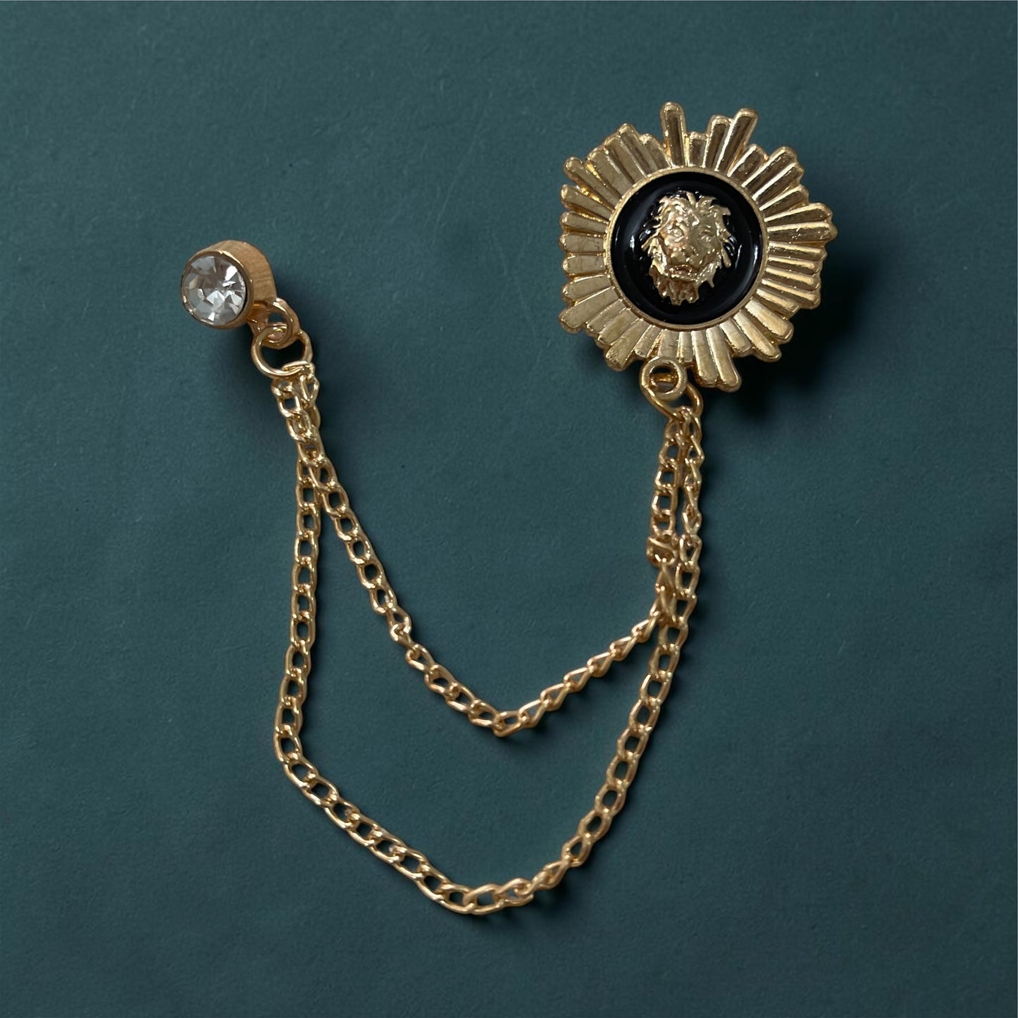 Vintage Gold Lion Brooch Chain – Elegant Double Pin Statement Piece