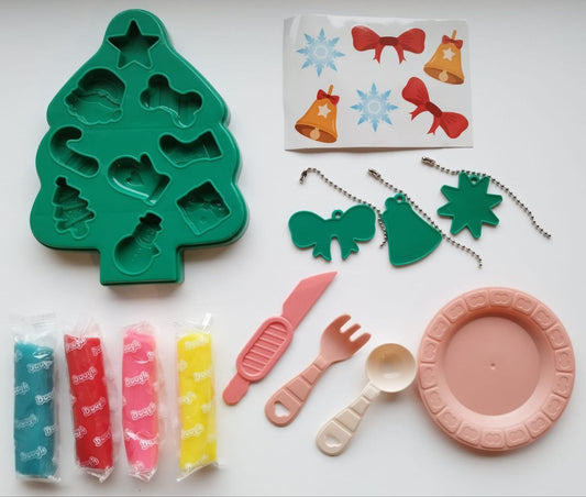 CHRISTMAS SHAPE MODELING Dough Kit
