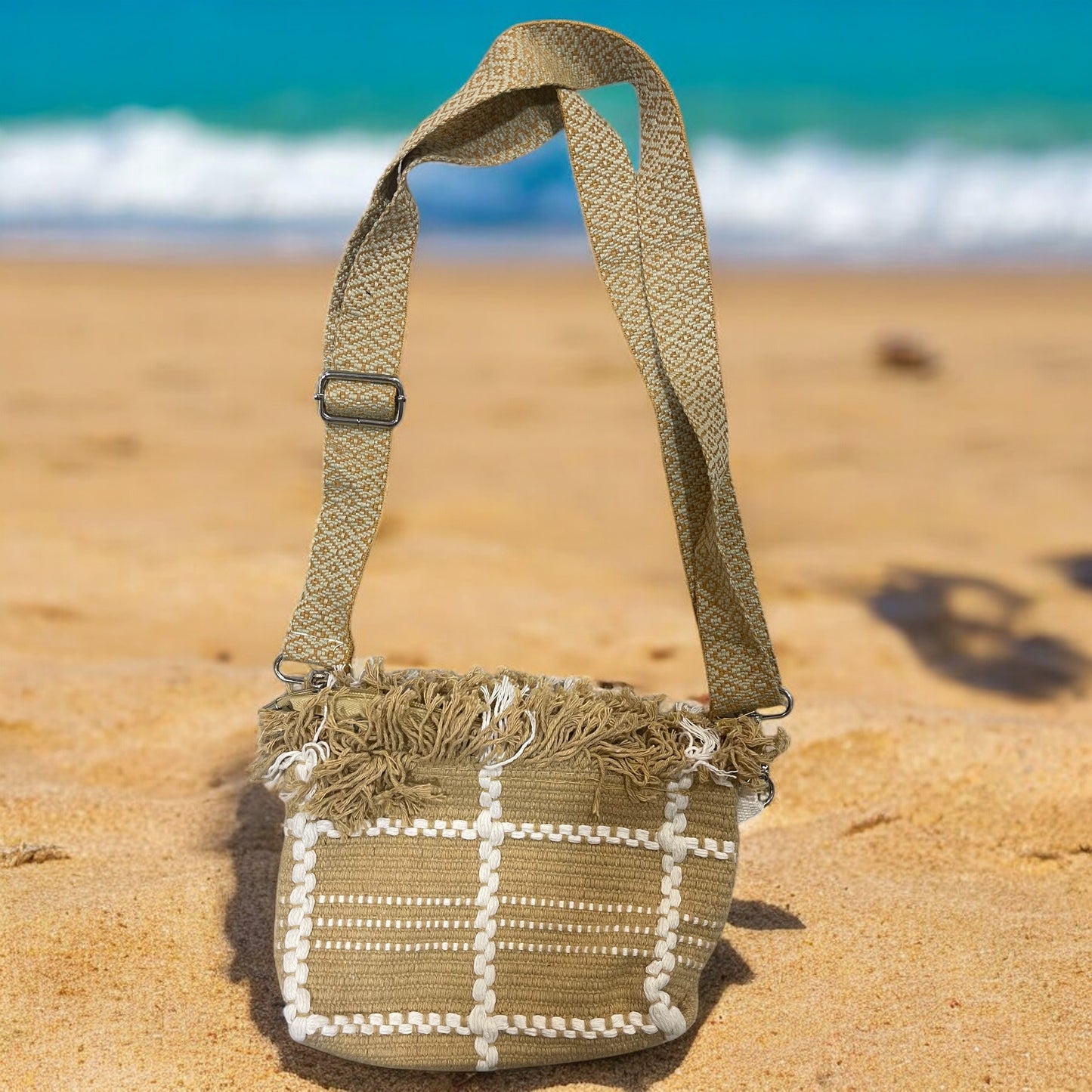 Embroidery Design Women Bag Capacity Canvas crossbody Bag Women Shoulder Bag New Beach Bag Tassels