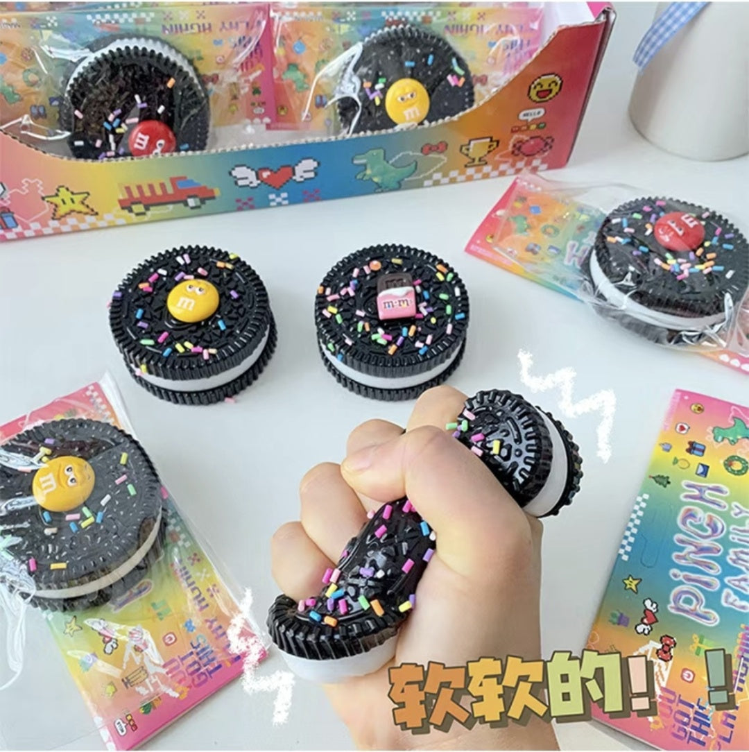 Anti-stress "OREO Cookie with filling", Squishy