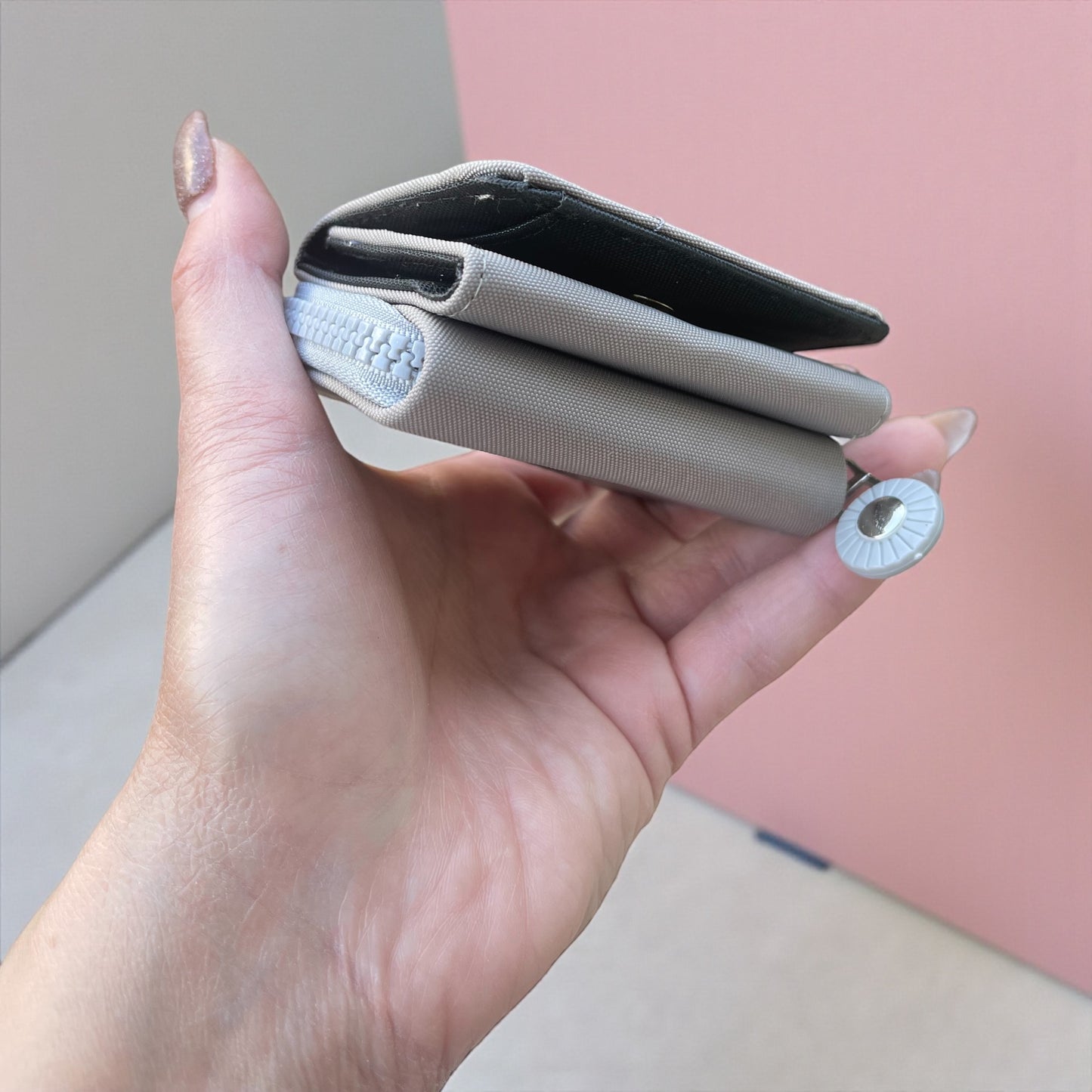 Compact Sporty Mini Zip Wallet – Lightweight, Stylish & Everyday Essential